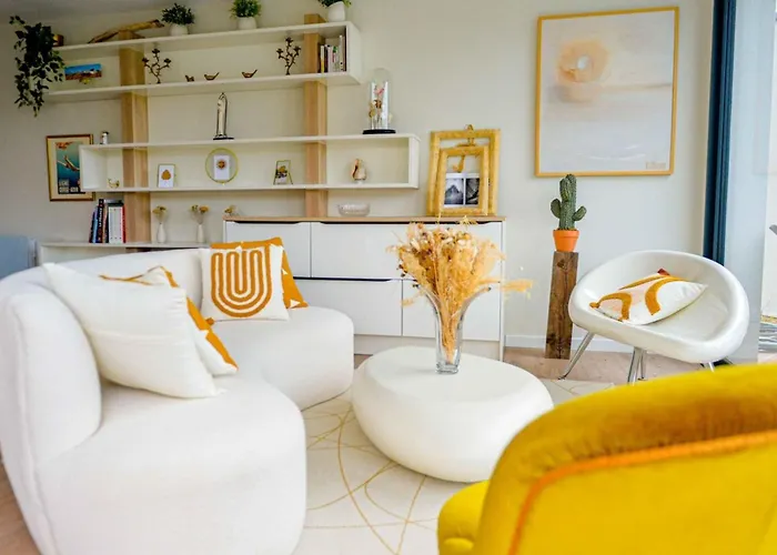 Sandrine - Terrace Pool - By Tgb *