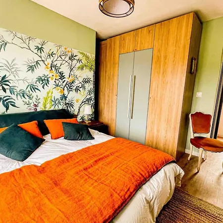 Sandrine - Terrace Pool - By Tgb Pietrosella