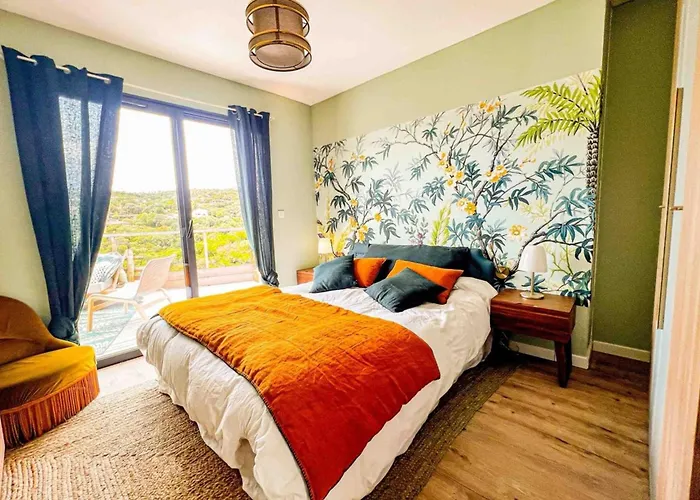 Sandrine - Terrace Pool - By Tgb